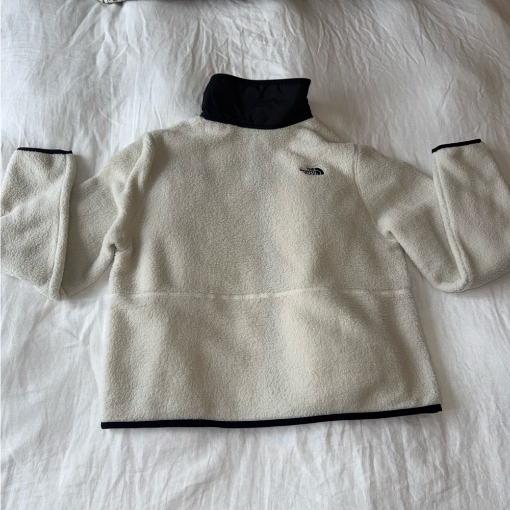 NWT. The North Face Dunraven Sherpa Jacket. Size Medium. Vintage White - Picture 3 of 5